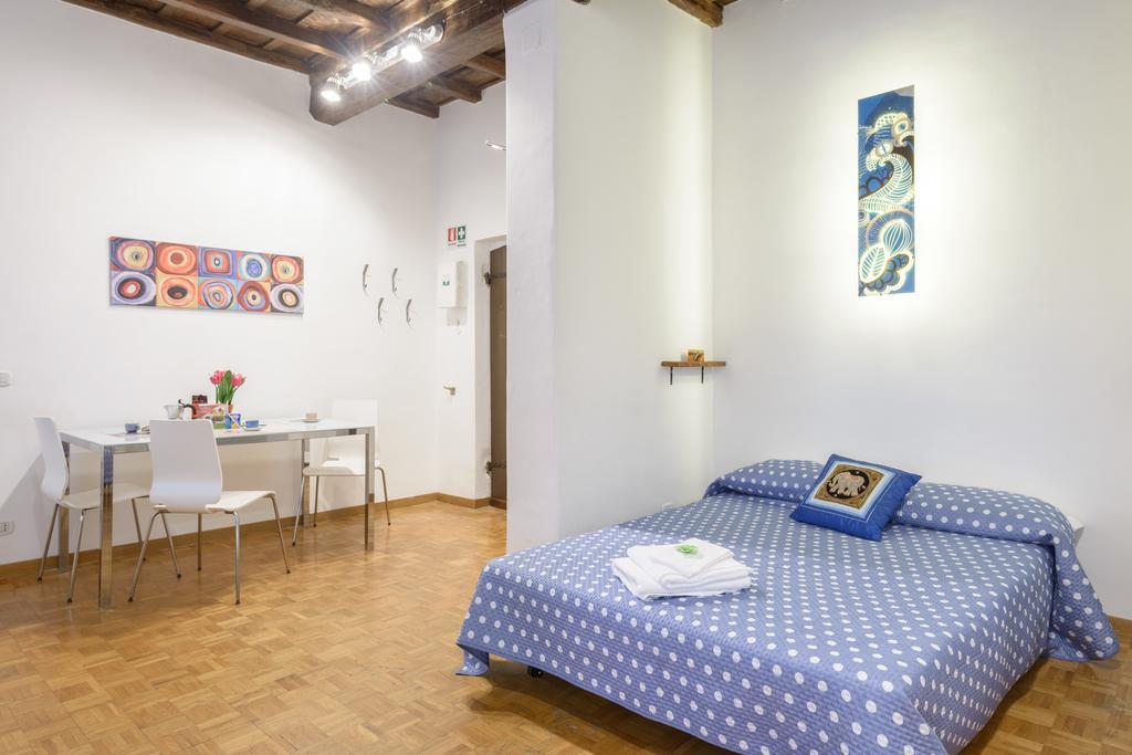 Апартаменты Casa Tua A Monti Рим Номер фото