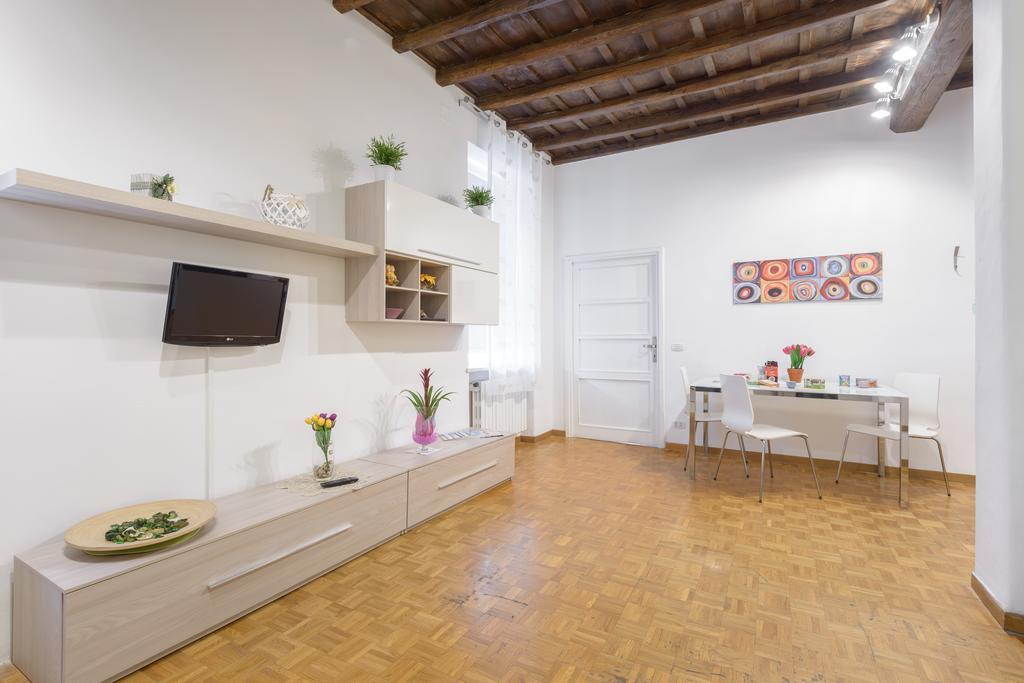 Апартаменты Casa Tua A Monti Рим Номер фото