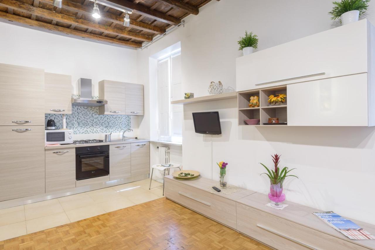 Апартаменты Casa Tua A Monti Рим Номер фото